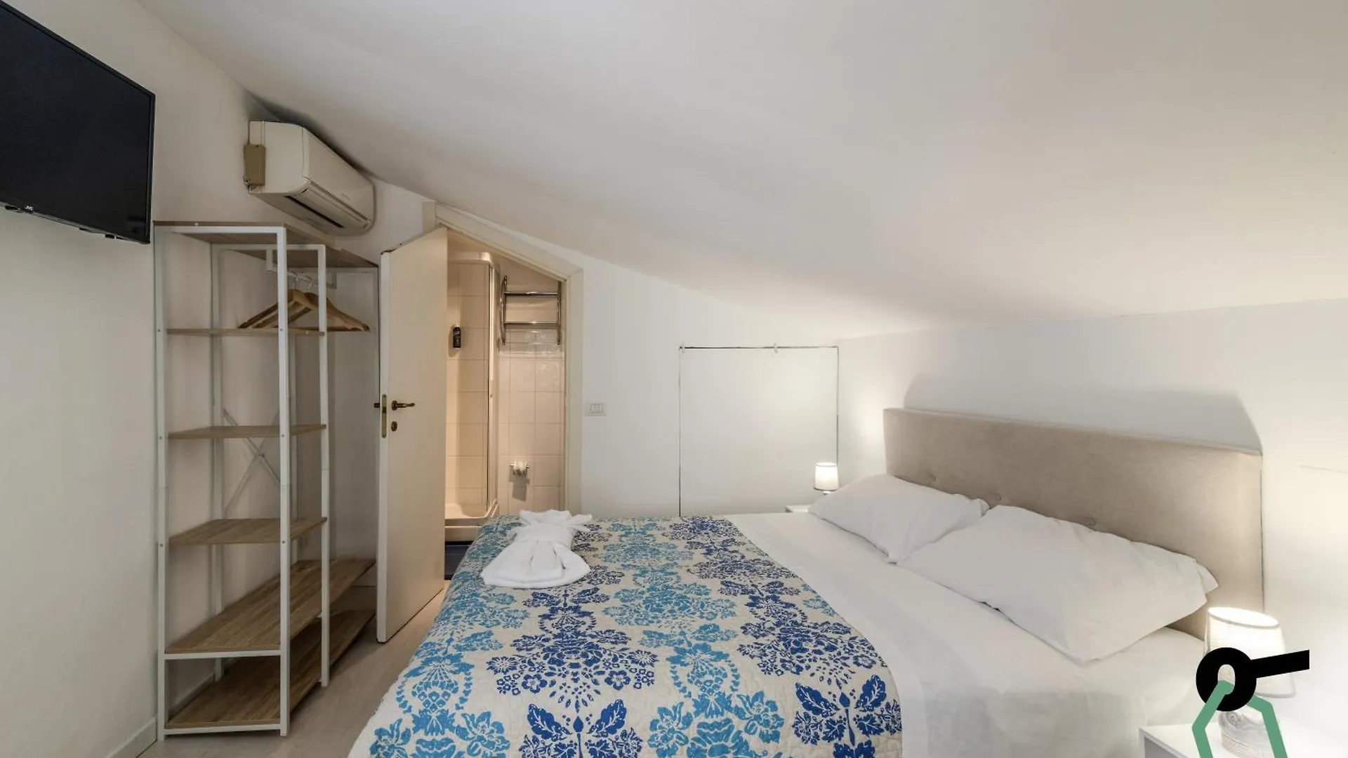 Hotiday Room Collection - Ortigia Opera Syracuse Guest house